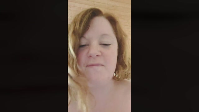 Curvygirlreb  30-08-2022